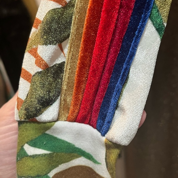 NWOT AVIATOR VELVOUR ZIP UP HOODIE RETAILS at$655-BOUGHT IN ST BARTHS! AMAZING𤩠- Picture 5 of 10